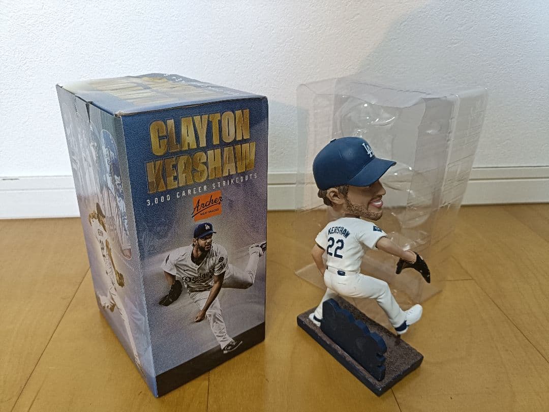 ドジャース Clayton Kershaw 3000奪三振記念ボブルヘッド