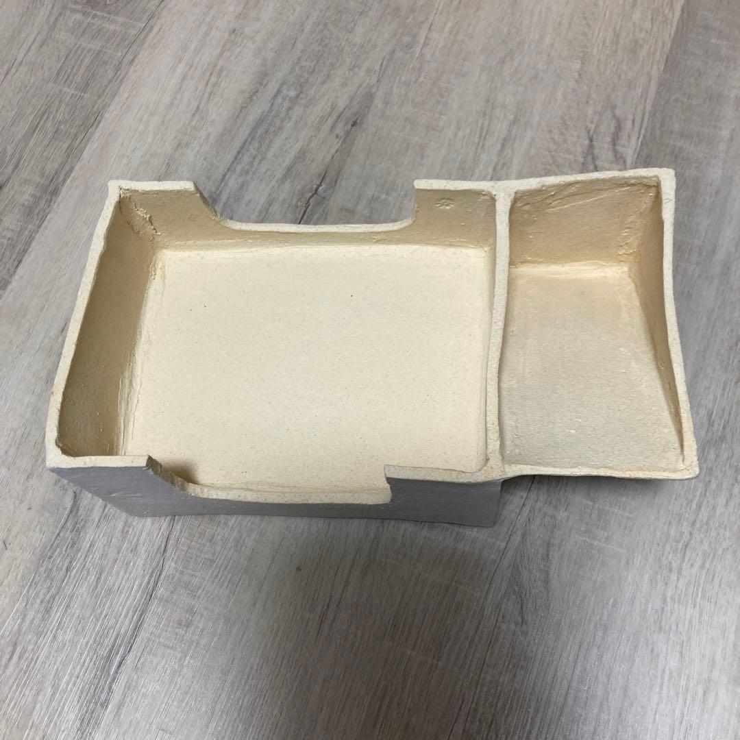 爬虫類シェルター　409 パステルホワイト