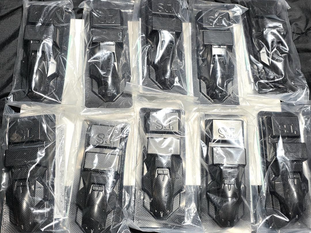 ミニ四駆 35周年 サンダーショットJr. ポリカボデ(カーボンパターン)10個