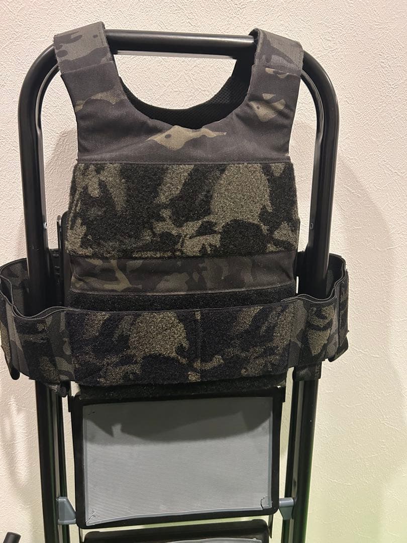 Ferro Concepts　Slicksterマルチカムブラック　サイズM