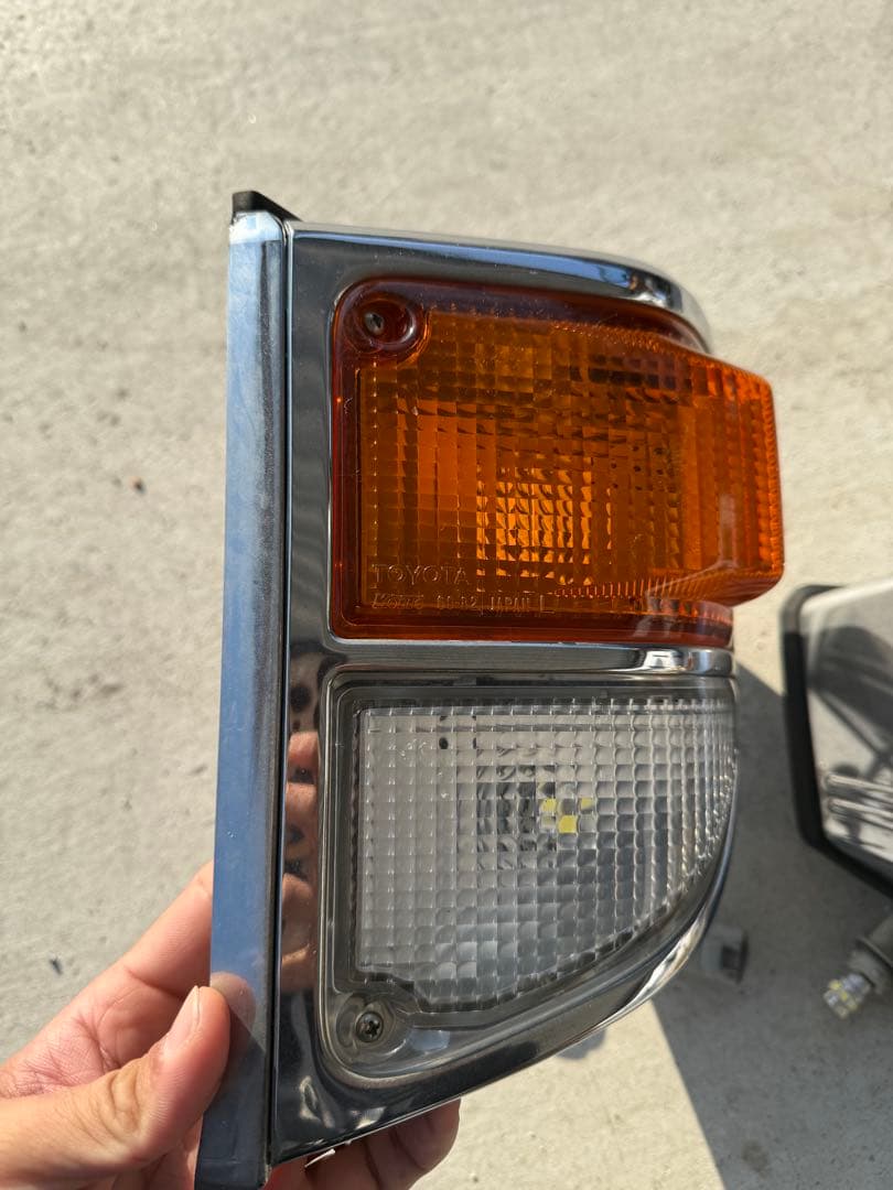 [純正品]ランドクルーザー70 後期　コーナーランプ　ウィンカー 2個セット