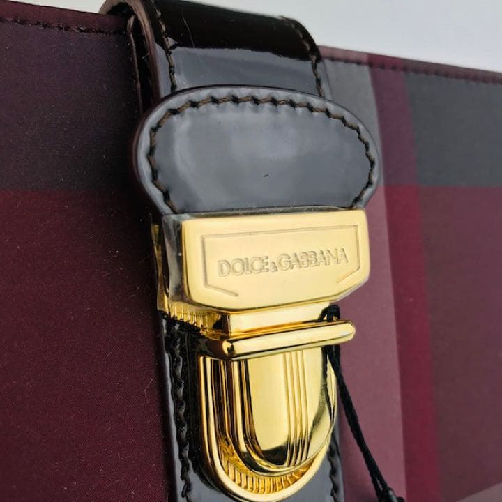 希少★新品未使用★DOLCE&GABBANA 手帳型メイクブラシケース