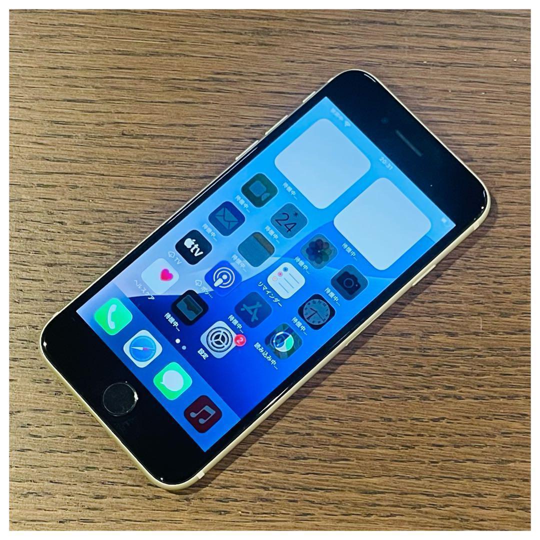 【動作⭕️】iPhoneSE3 本体 ホワイト 64GB SIMフリー 本体