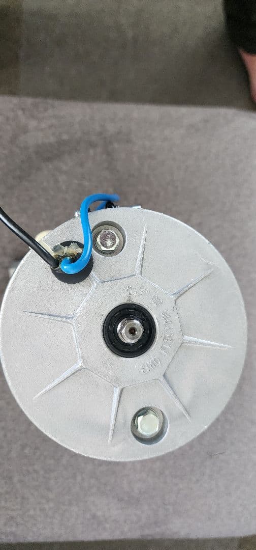 日曜タイムセール　KYB ミキサー車用　水ポンプモーター 2025年製