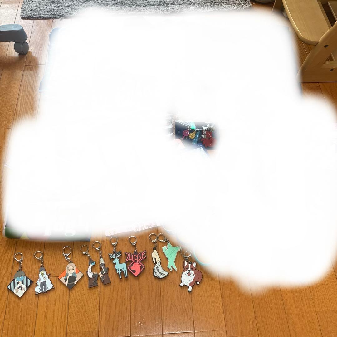 ヨルシカラバーキーホルダー、ミラーキーホルダー