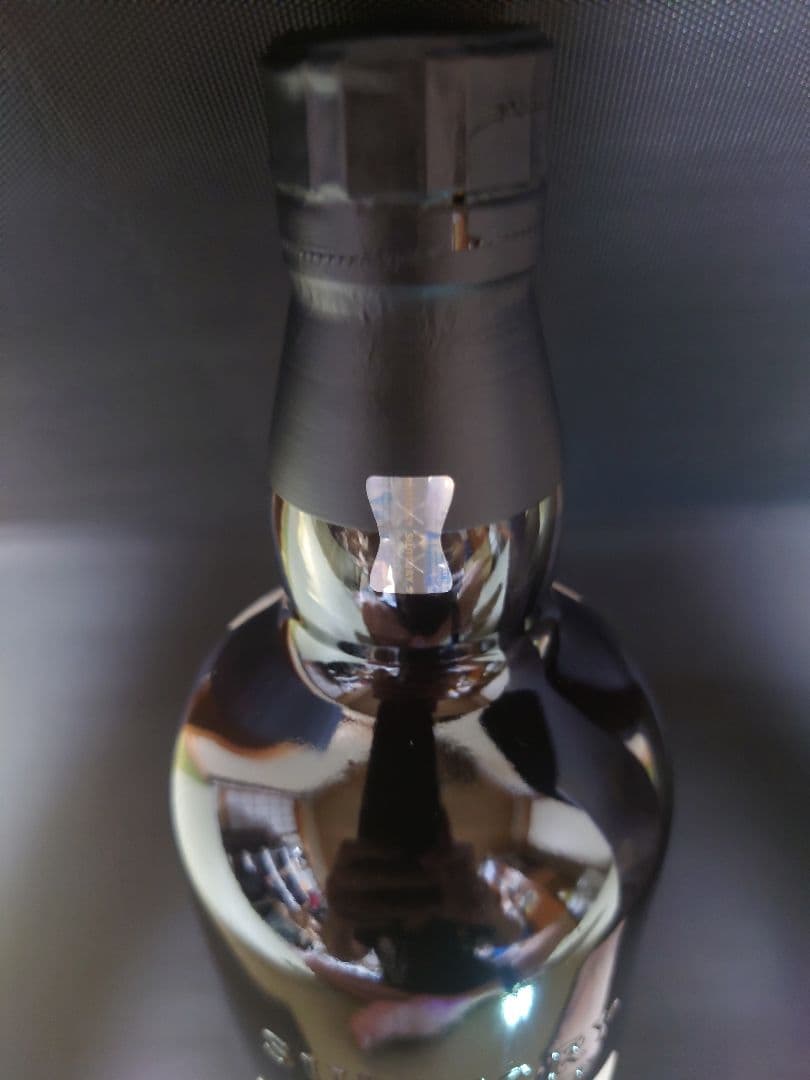 日本未発売　サントリー 山崎 ピーテッドモルト スパニッシュオーク 箱付 　１本