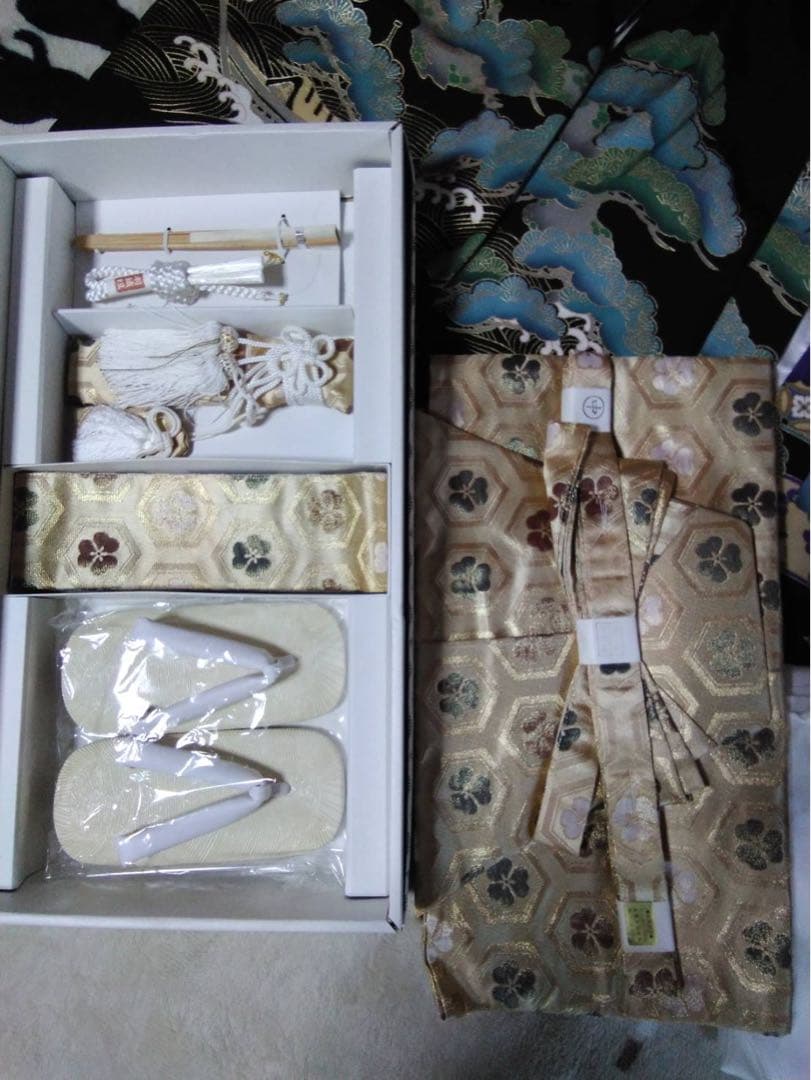 男の子用・5歳向け・表側正絹・お着物と袴のセット