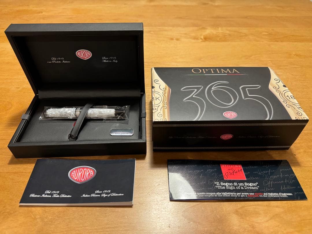 【超美品 限定】AURORA アウロラ 万年筆 オプティマ 366 ビアンカ