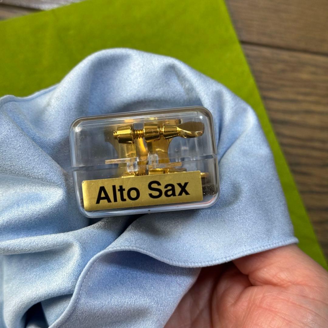 ハリソン アルトサックス リガチャー 金メッキ