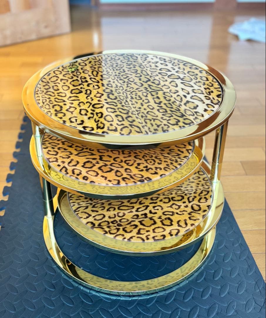 円形スライドテーブル　サイドテーブル　豹柄　ガラステーブル　ラウンドテーブル