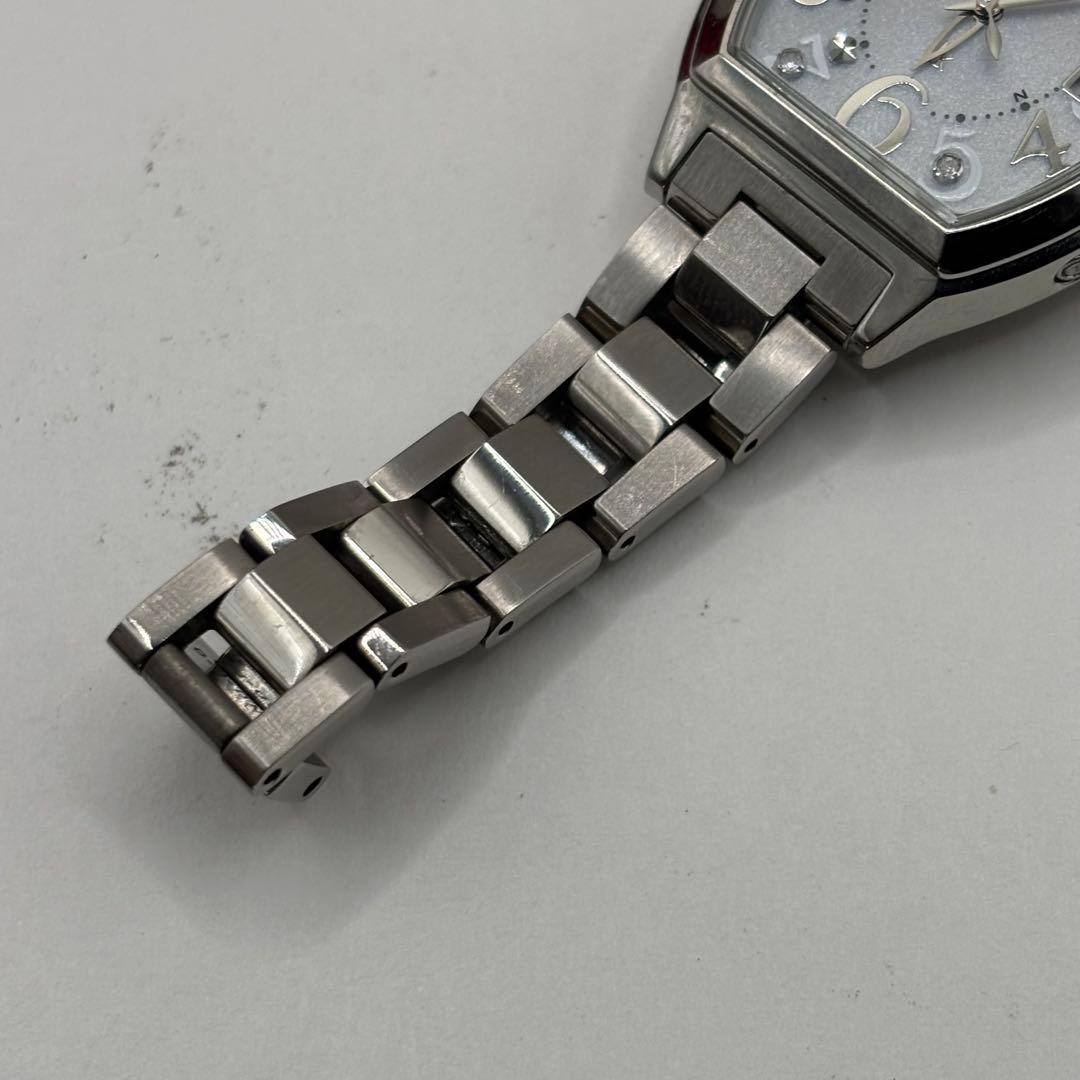 稼働品☆電波ソーラー☆箱付　SEIKOセイコールキア　トノー型　レディース腕時計