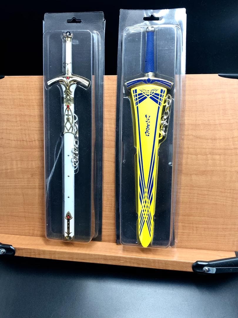 Fate 聖剣 ペーパーナイフ　約30cmサイズ　2種類セット