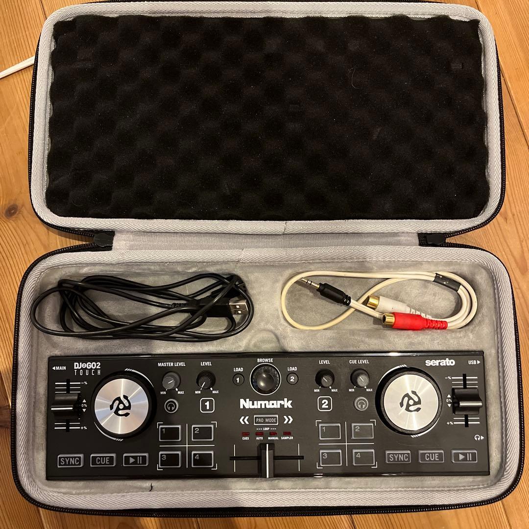 Numark DJ2GO2 TOUCH コントローラー ケース付き
