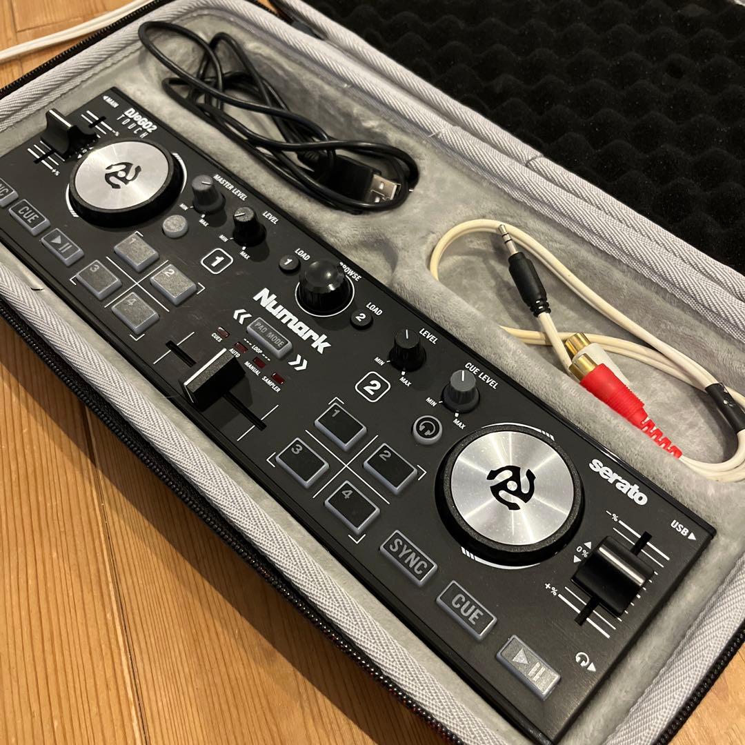 Numark DJ2GO2 TOUCH コントローラー ケース付き