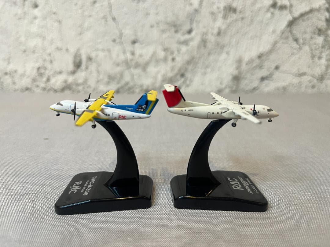 全日空商事　RAC | DHC-8-100&200 1:500 2機セット