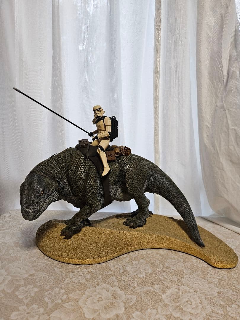 サンドトルーパーアンドデューバック　スタチュージオラマ　ジェントルジャイアント