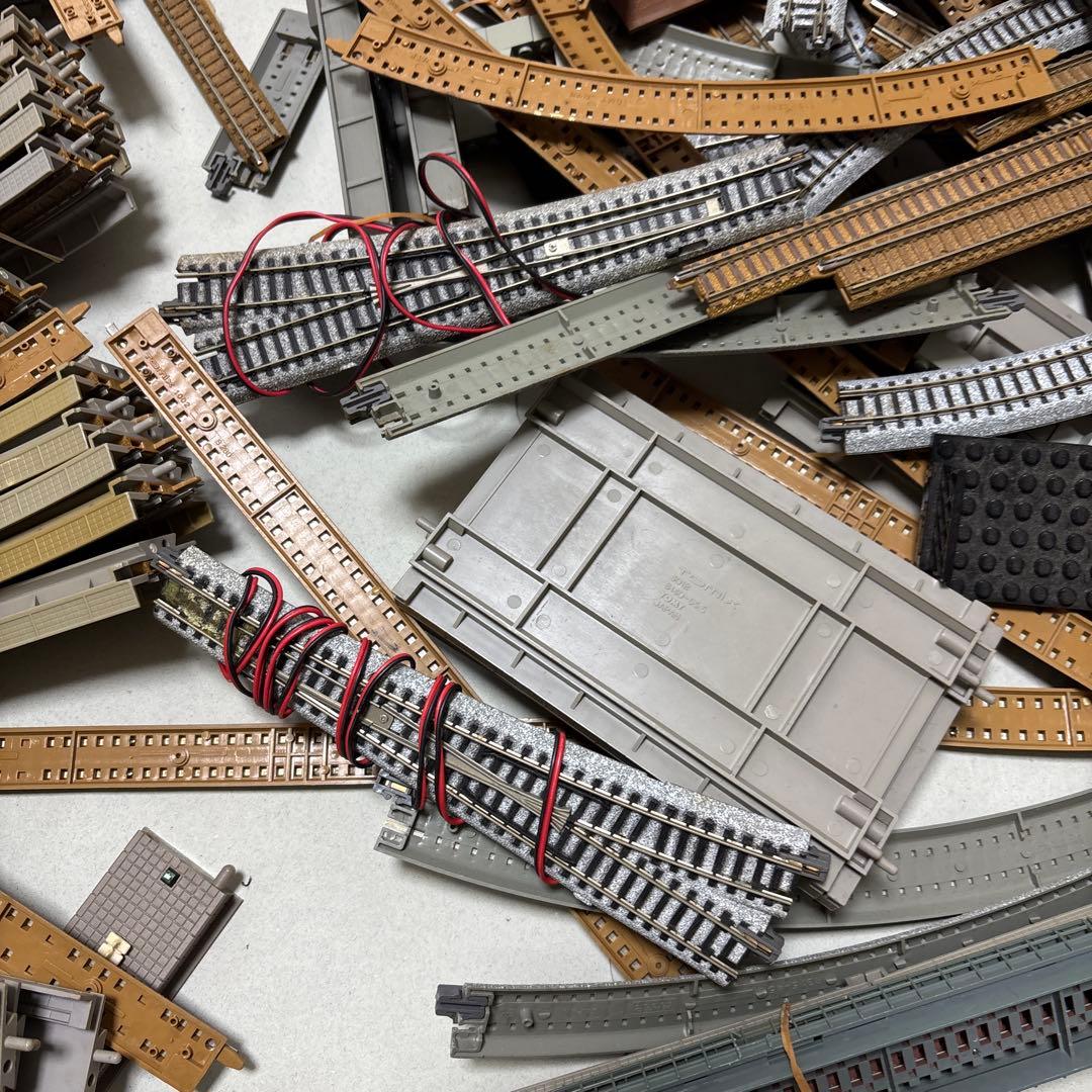 レールセット 多数部品大量まとめ出品ジャンク品tomix 他 レール車両6台