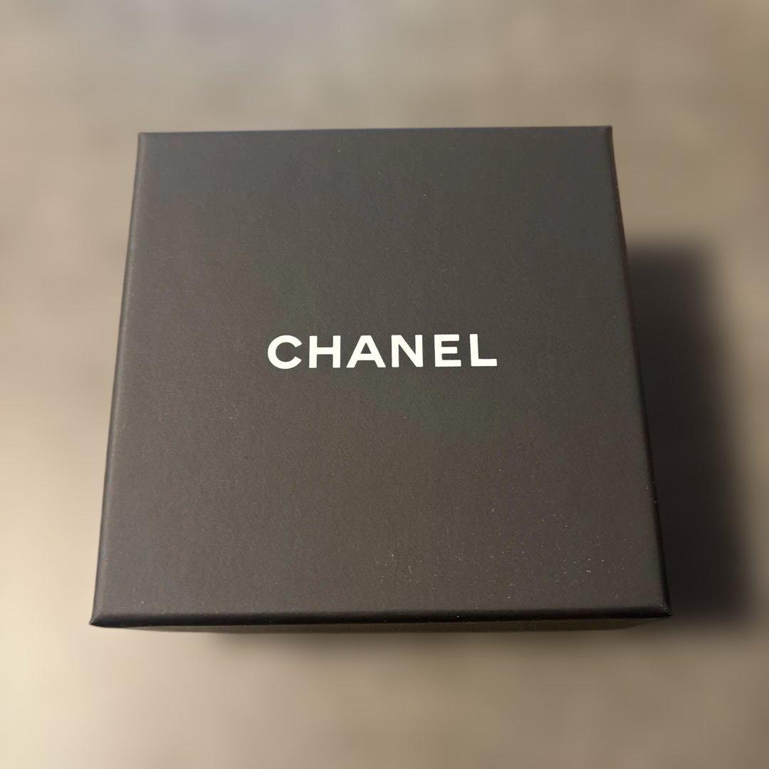 CHANEL CCピアス　ゴールド