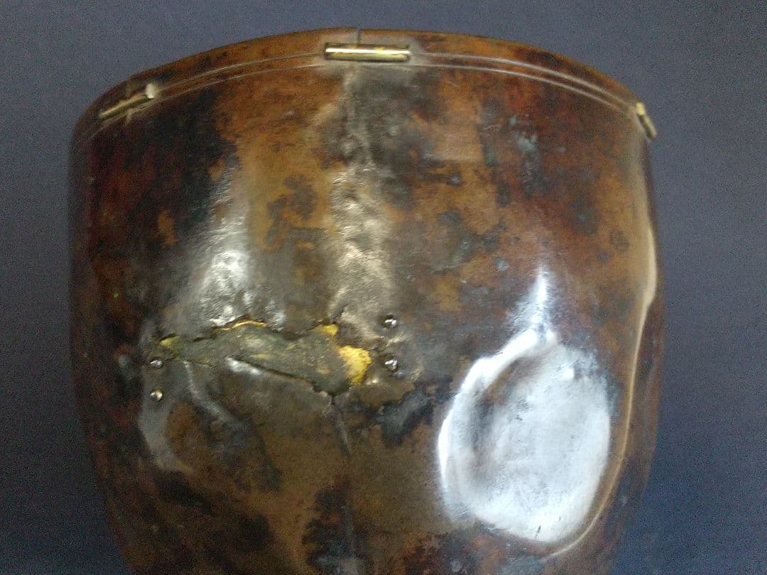 砂張の建水 (数寄者、大塚益郎)