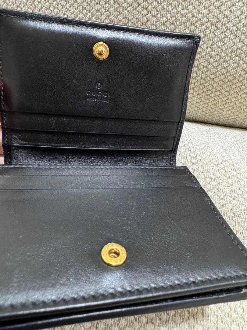 グッチ GGマトラッセ 折り財布 ブラック レザー