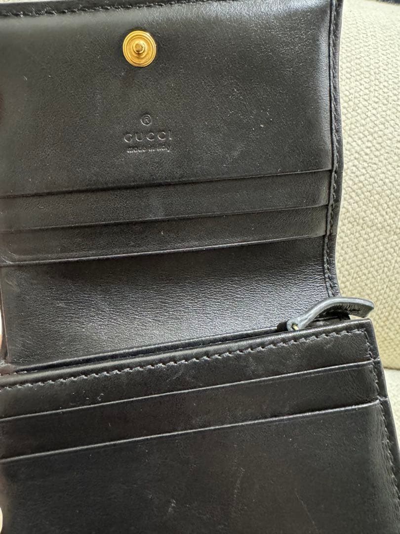 グッチ GGマトラッセ 折り財布 ブラック レザー