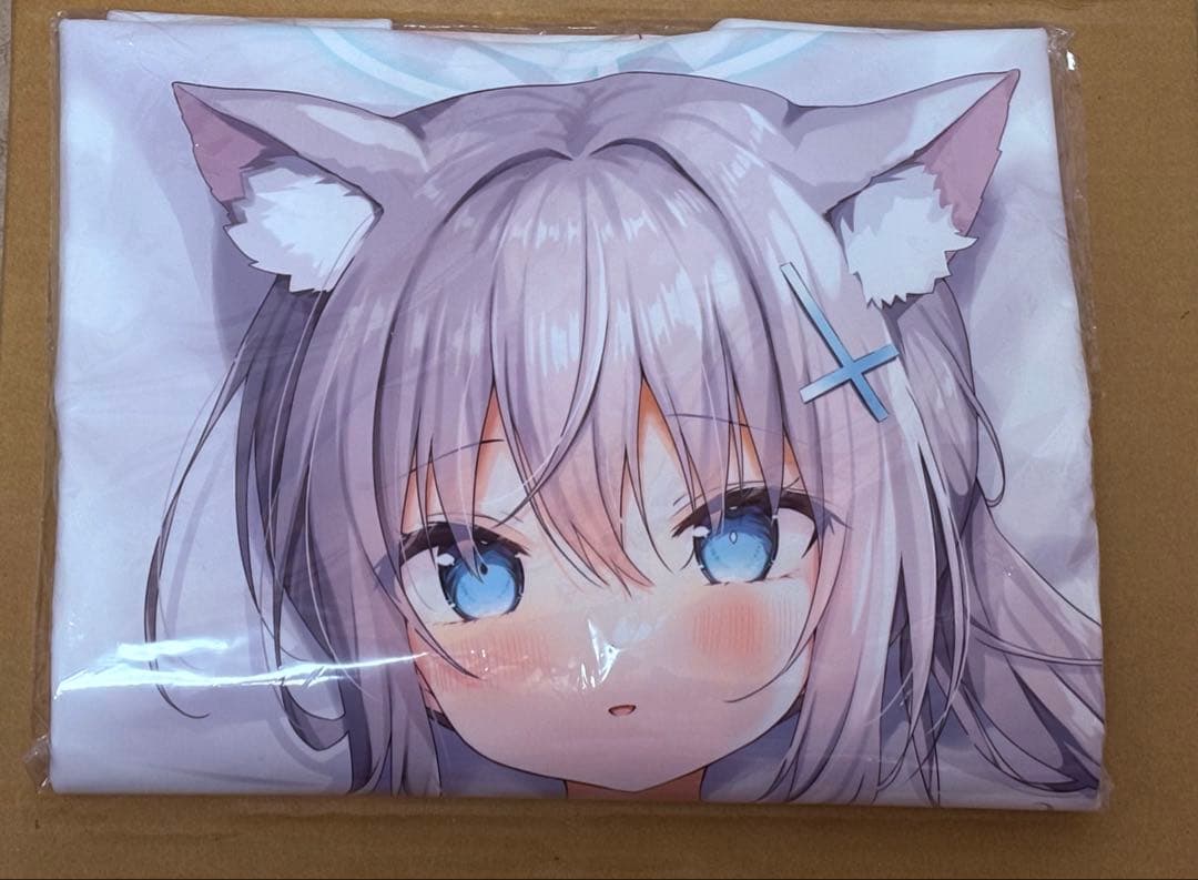 ブルアカ 砂狼シロコ 抱き枕カバー 水着 シークレットVer.