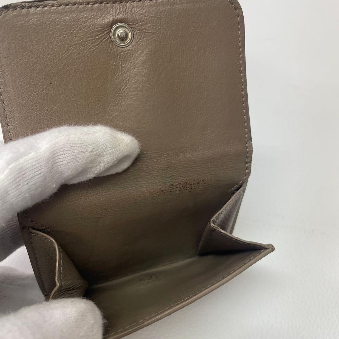 ま*る様 BALENCIAGA オリーブグリーン 三つ折り財布