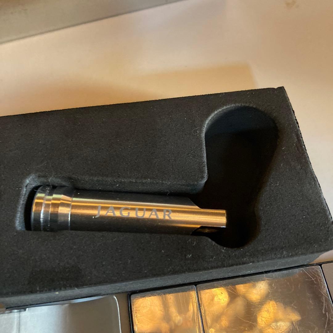 ジャガー　純正マスコットなど　追加有り