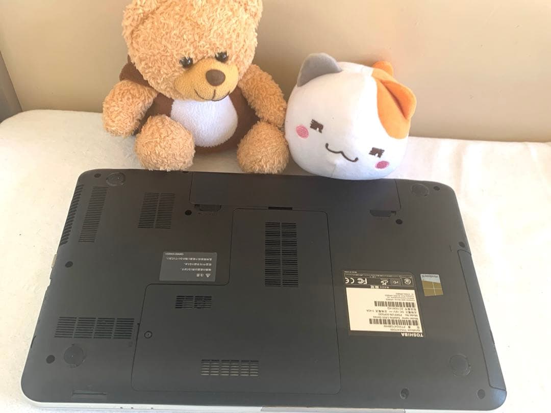 TOSHIBA dynabook T75/42JW 本体
