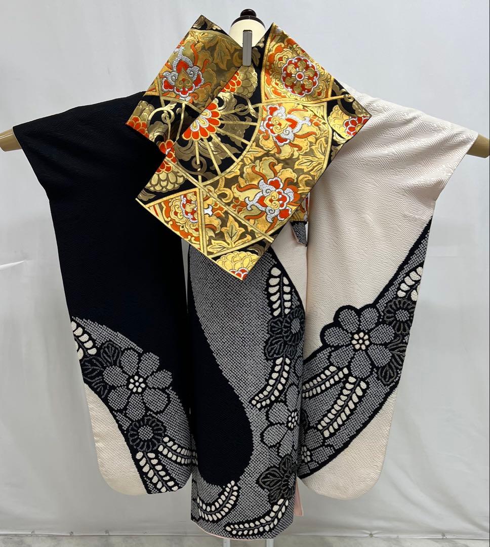 振り袖　フルセット　長襦袢　金彩加工　総絞り　モノトーン　成人式　592