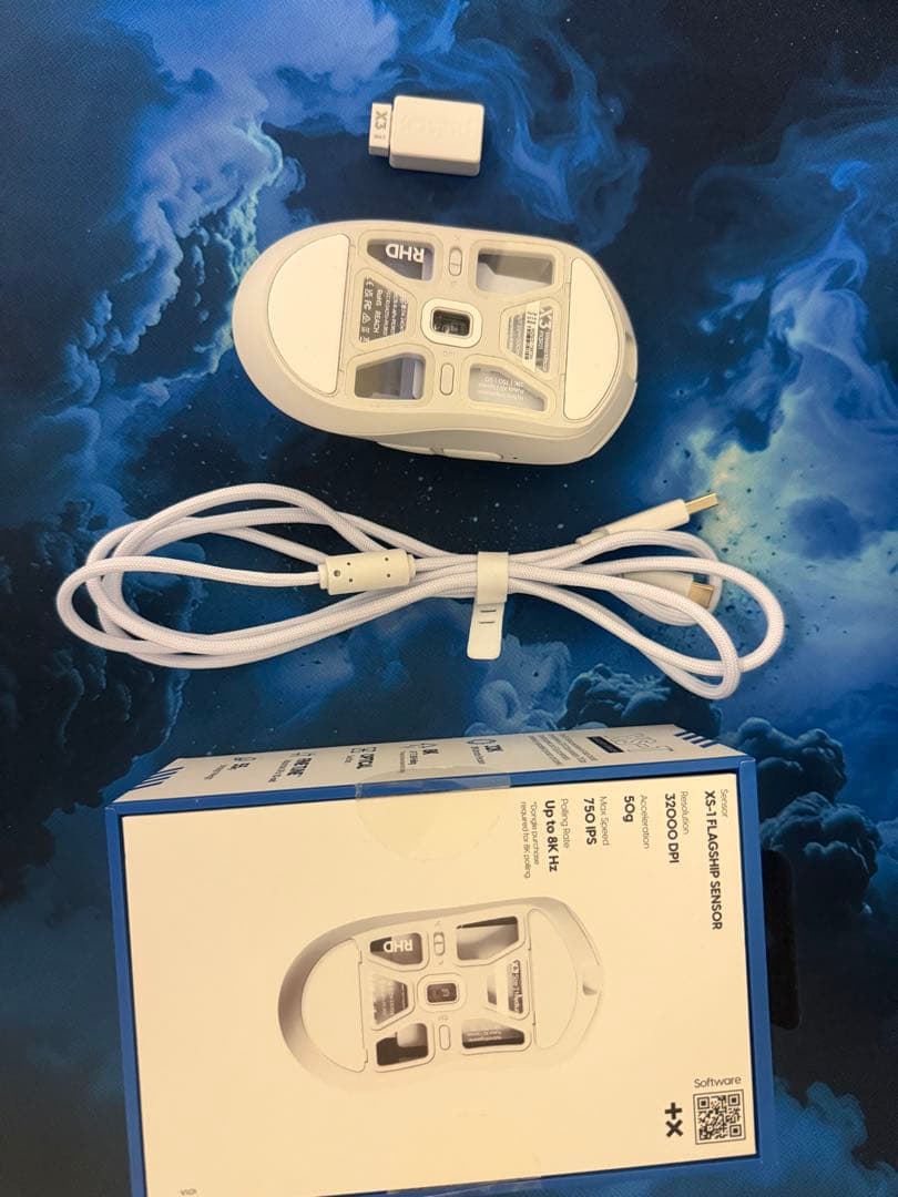 Pulsar X3 ホワイト ワイヤレスマウス 本体