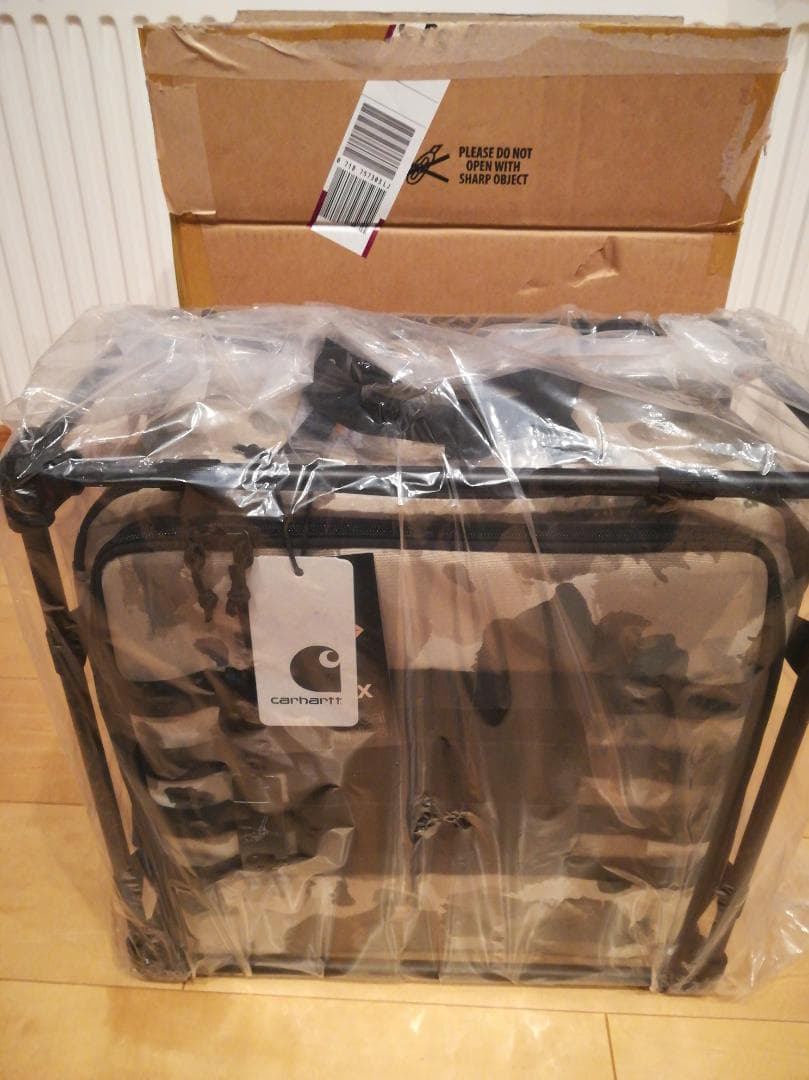 ヘリノックスCarhartt カモフラージュ折りたたみテーブル