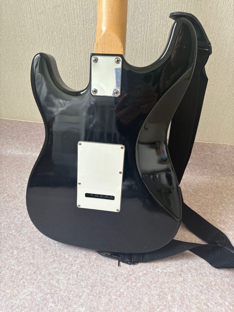 エレキギター ブラック 3ピックアップ　　　　 美品