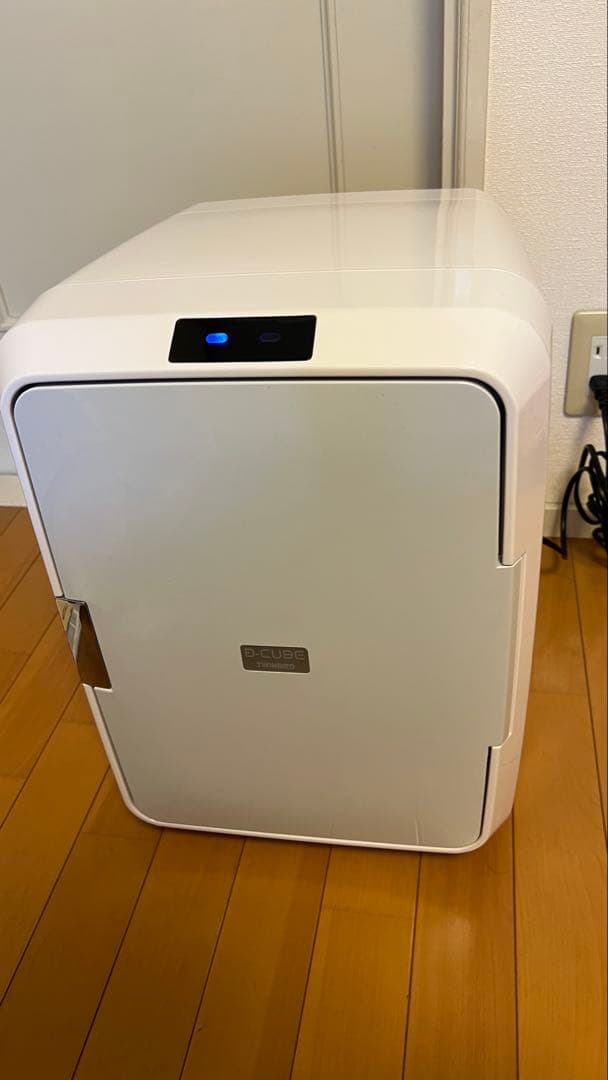 2電源式ポータブル電子適温ボックス