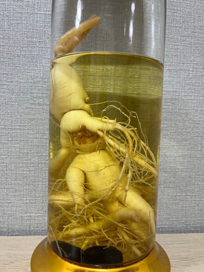 サントリーウイスキー響17年700ml &高麗人参酒