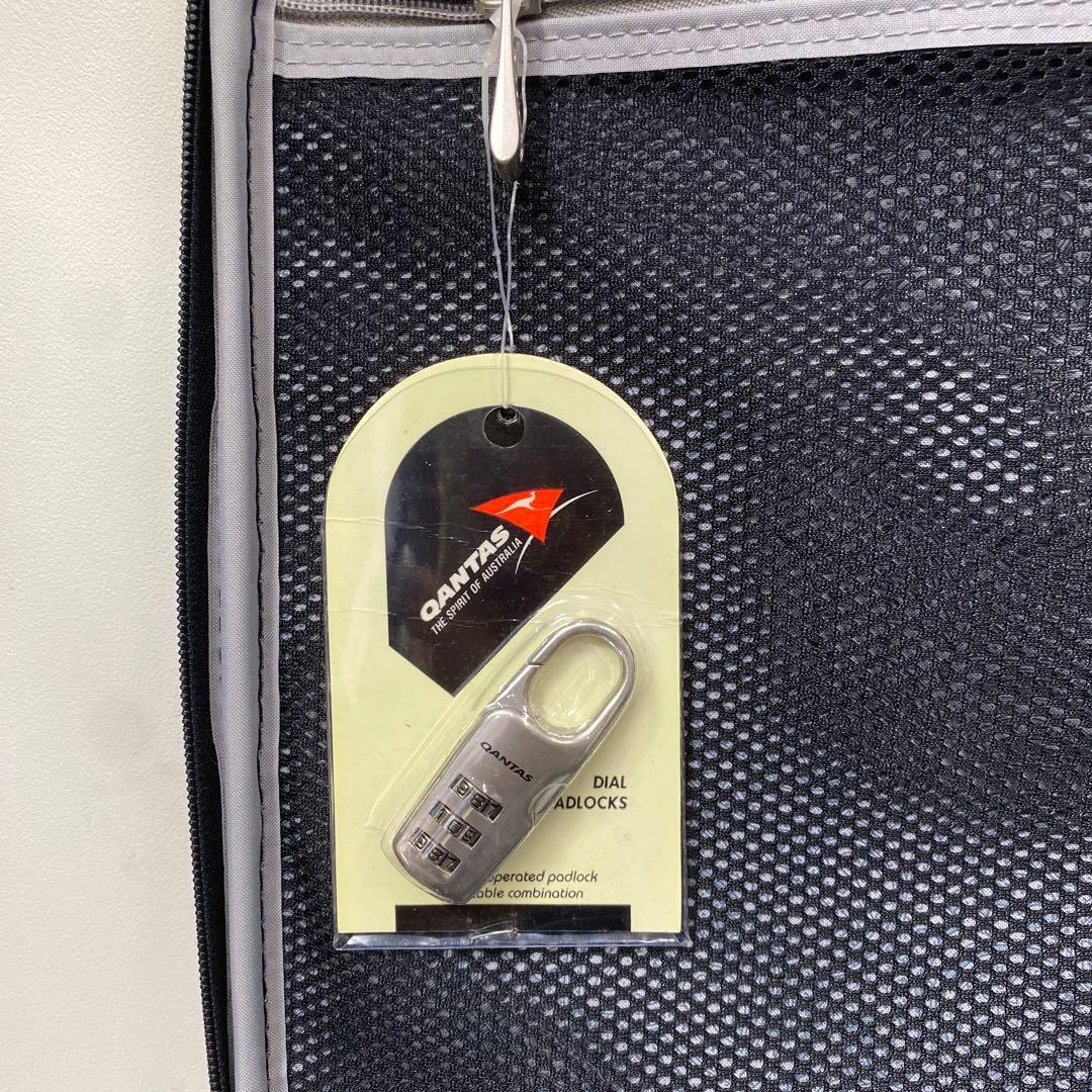 カンタス航空 キャリーバッグ ダイヤルロック付き キャリケース3点セット