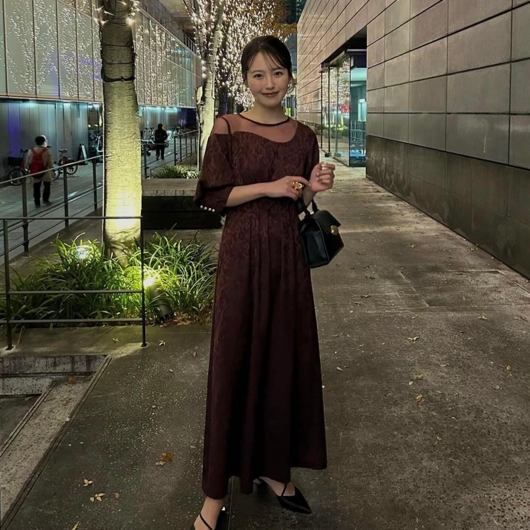 LE'RURE Meandering waist tuck flare ドレス