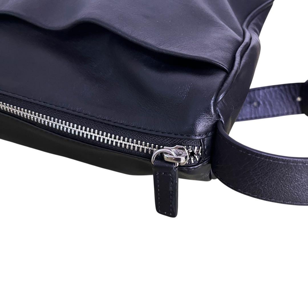 ear PAPILLONNER イアパピヨネ　スワローマルチショルダーバッグ