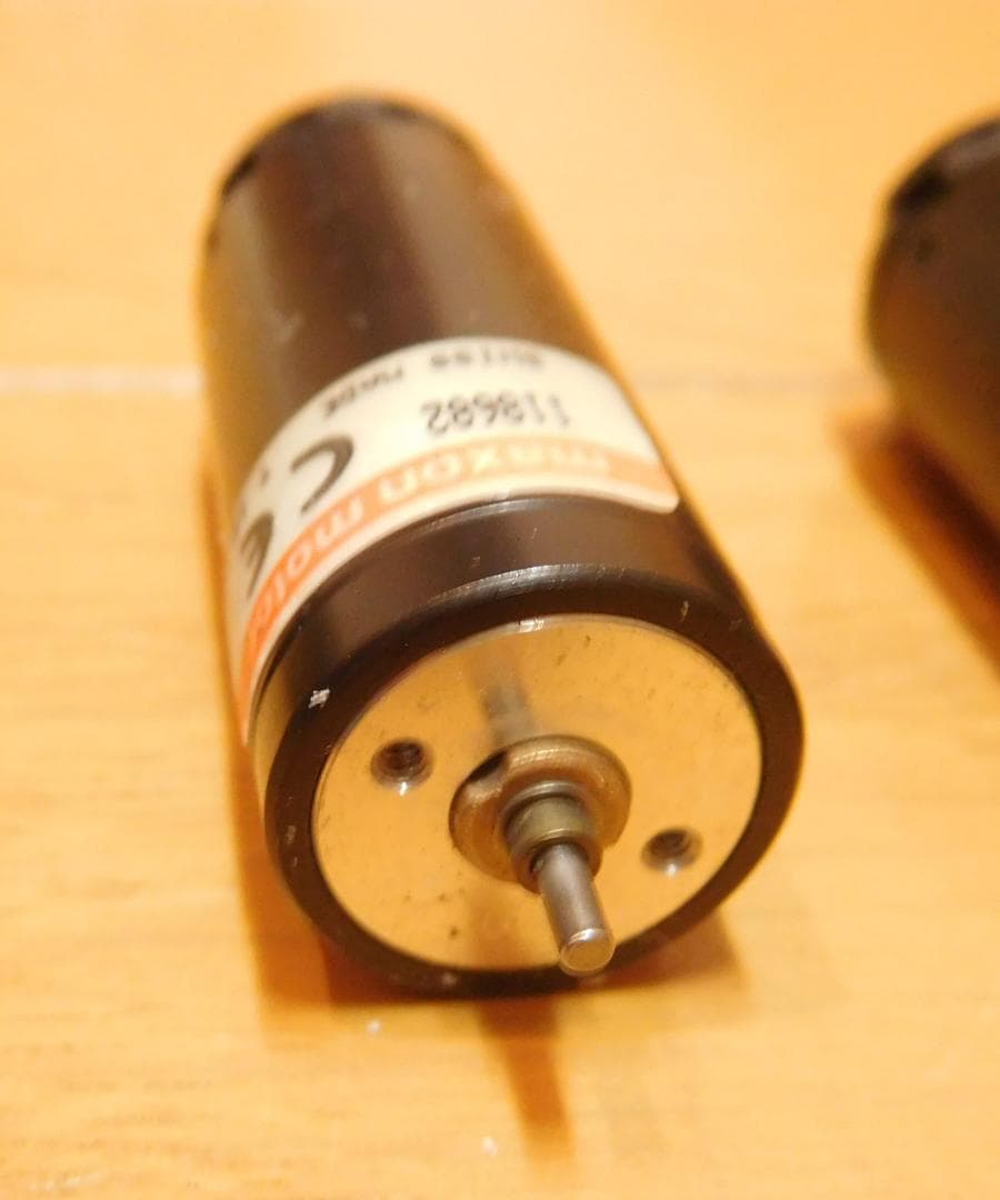 DCモーター　maxon 型番118682 　 3個　まとめ売り ①