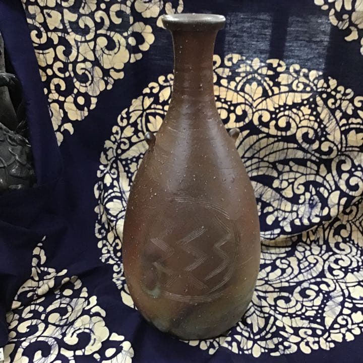人間国宝藤原雄作陶の壺父藤原啓人間国宝特別出品です‼️
