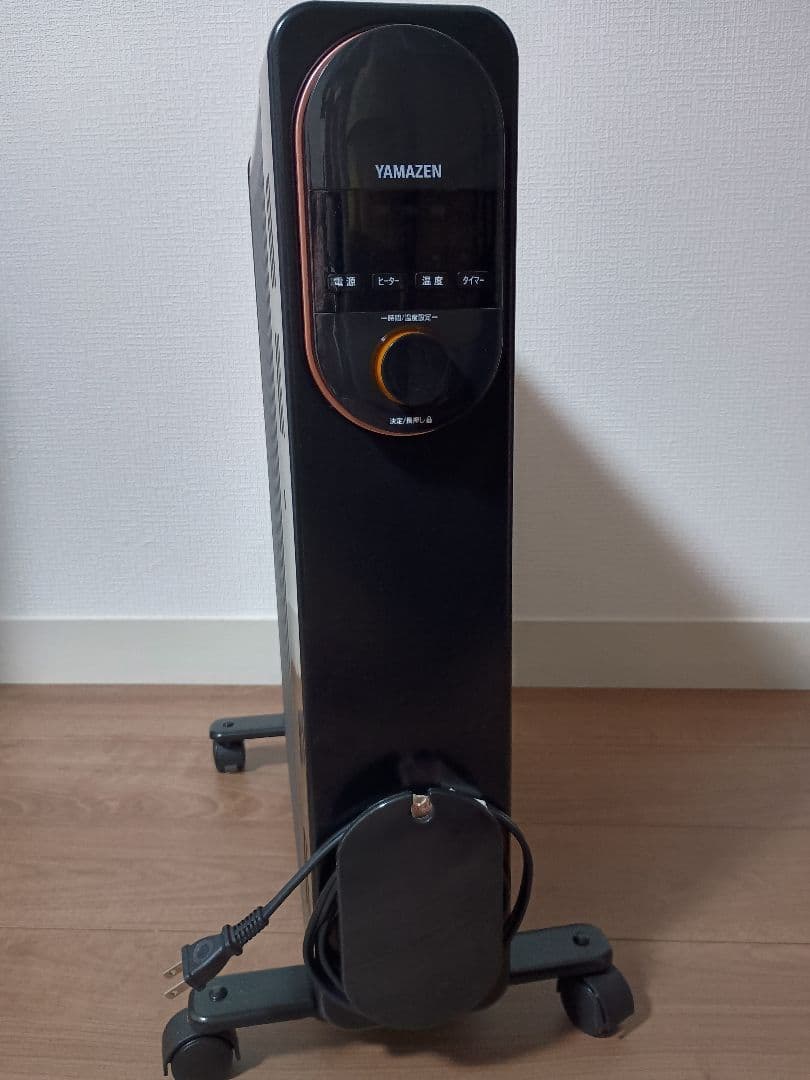 【美品】山善 オイルレスヒーター 1200W ブラック DOL-J122