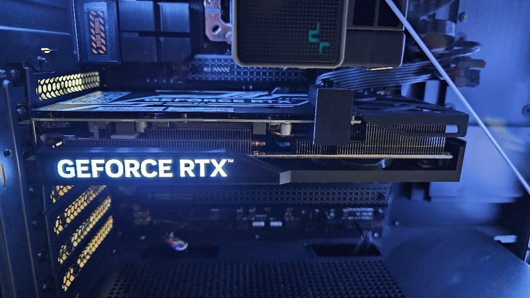 GeForce RTX 4070 玄人志向