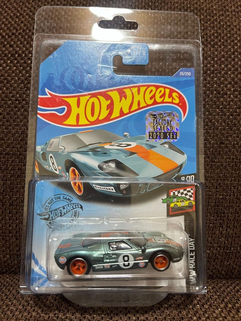 ミニカー Hot Wheels Ford GT40