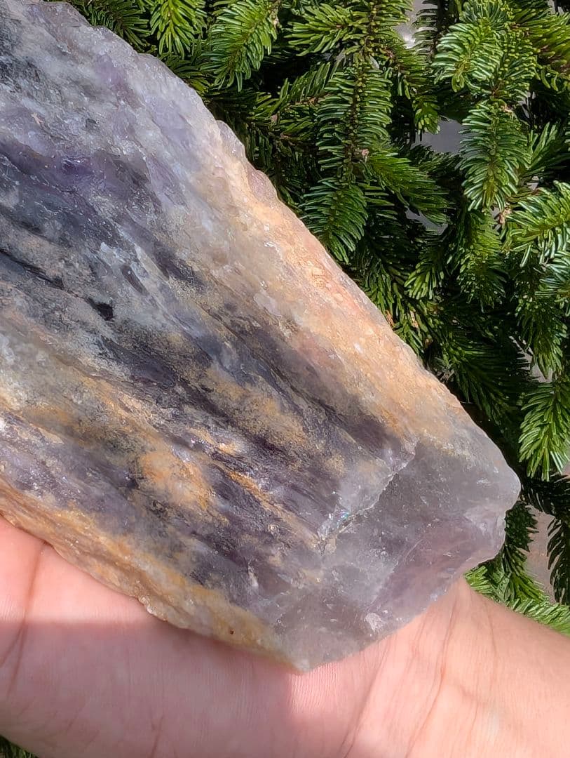 812gアメジスト【邪気払い神器】アテナ紫骨　骨幹水晶　原石NO.3