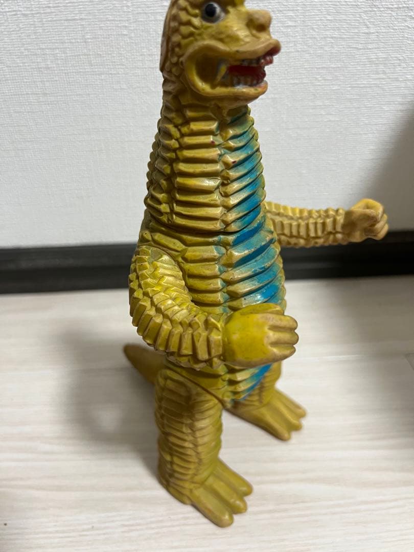 マルサン　レッドキング　ソフビ　当時物。