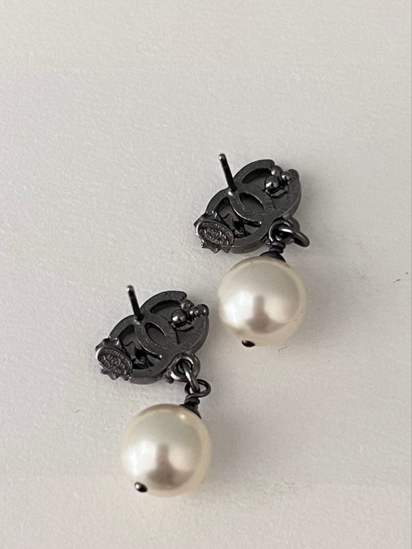 CHANEL シャネル　パールリーフピアス