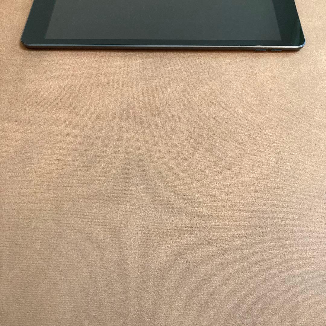 3678【早い者勝ち】電池最良好☆iPad8 第8世代 32GB SIMフリー☆