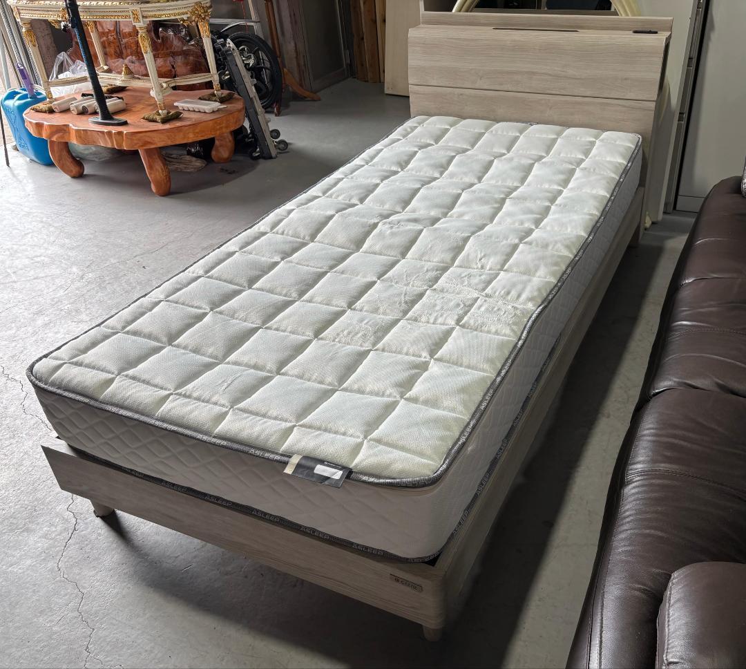 Cranzフレーム& Asleepマットレスシングルベッド 幅98cm,Used