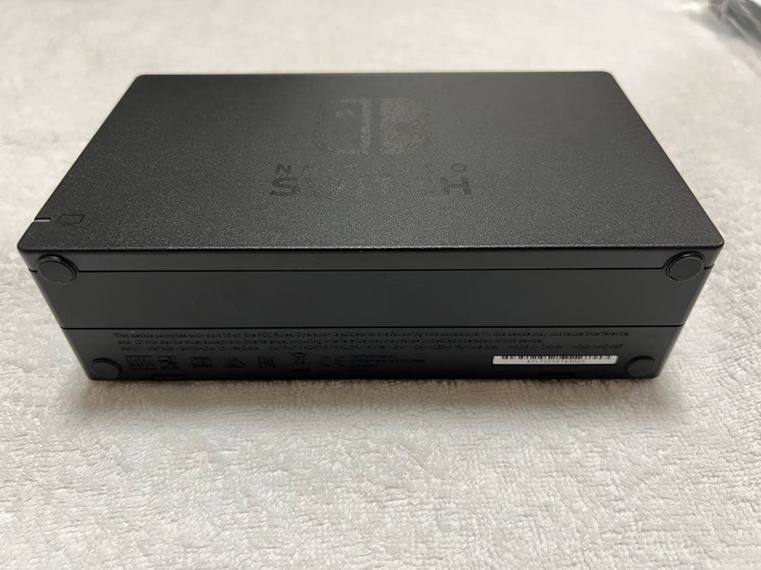 Nintendo Switch本体+ケース付