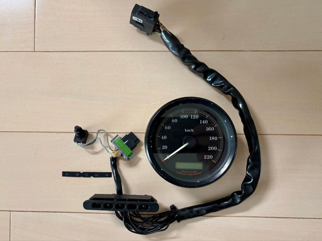 ハーレー純正 スピードメーター スポーツスター XL883 XL1200 中古